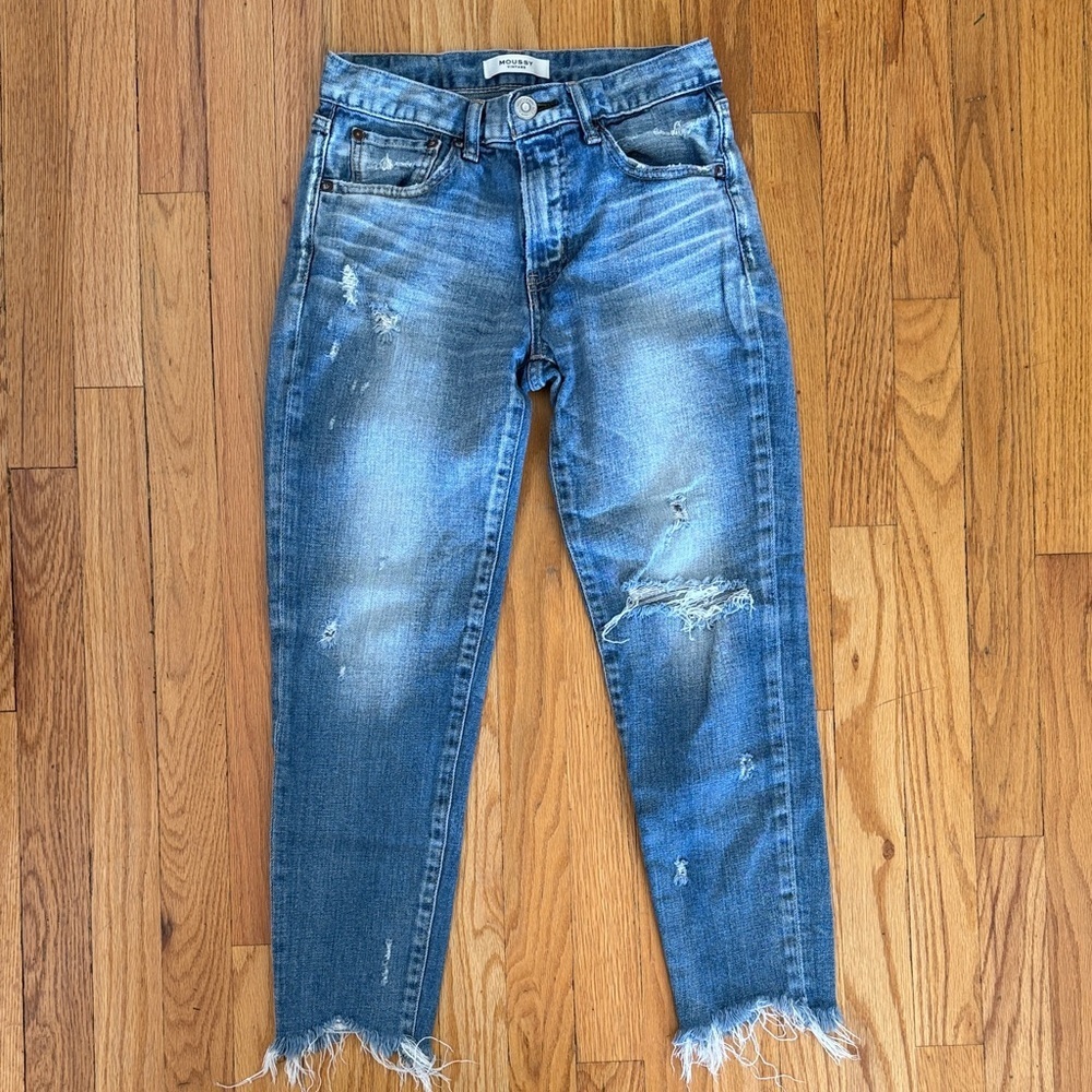 Moussy 23 Distressed Blue Jeans Raw Edge 8.5” Rise 24” Inseam 13” Across Waist